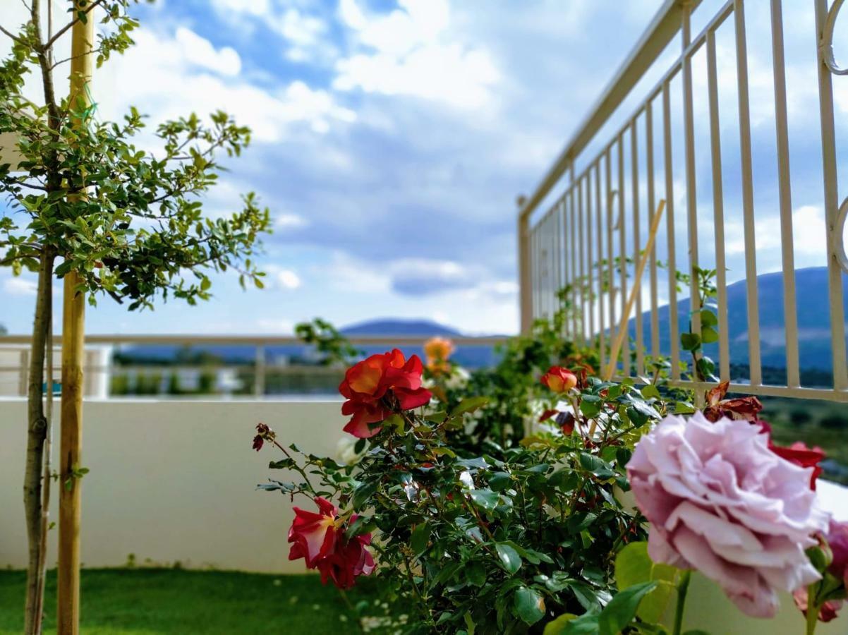 Milo Luxury House -Free Airport Pick Up-10Min Drive Villa Markopoulo Mesogaias Bagian luar foto