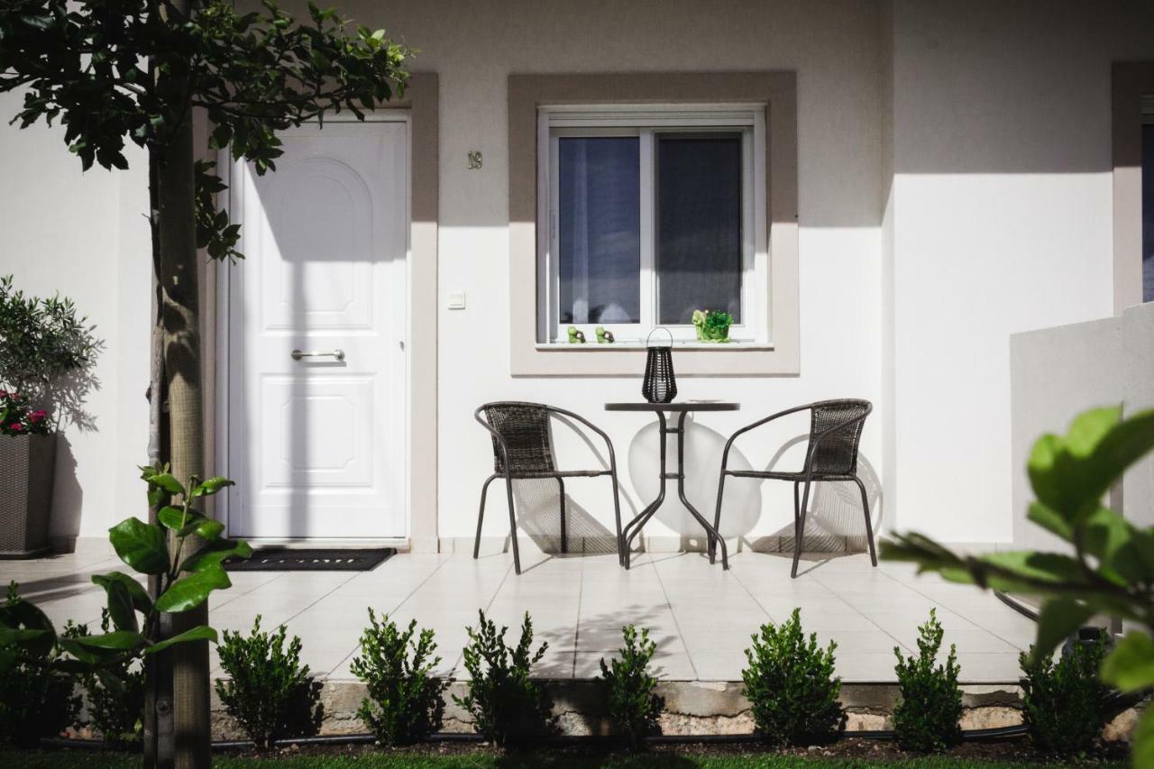 Milo Luxury House -Free Airport Pick Up-10Min Drive Villa Markopoulo Mesogaias Bagian luar foto