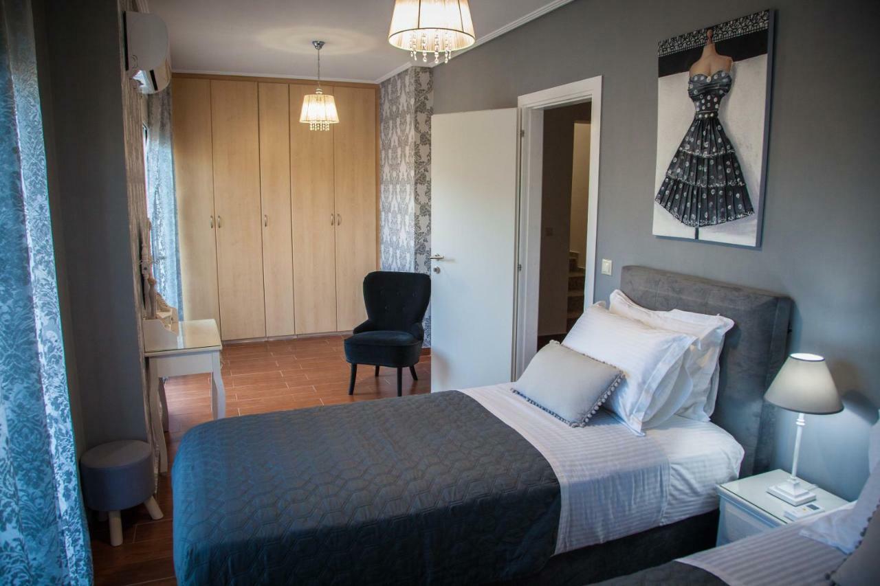 Milo Luxury House -Free Airport Pick Up-10Min Drive Villa Markopoulo Mesogaias Bagian luar foto